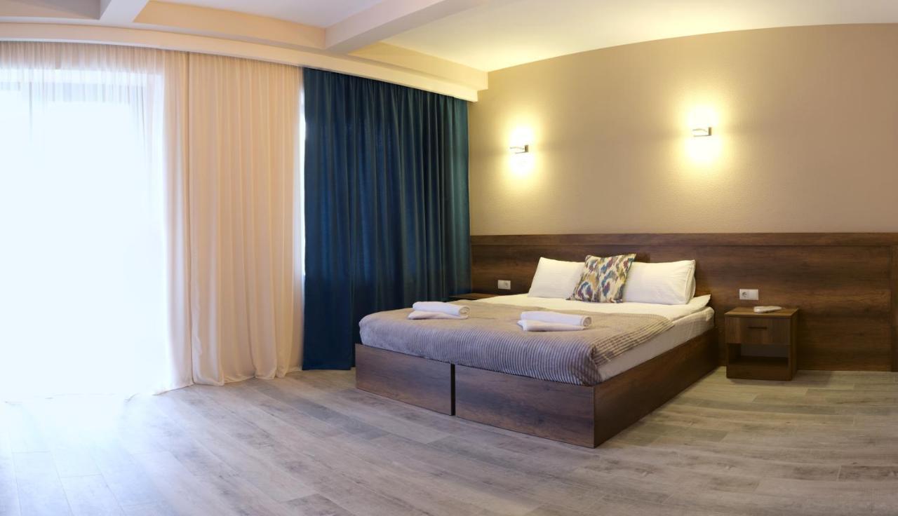 Hotel Axien Kazbegi Экстерьер фото