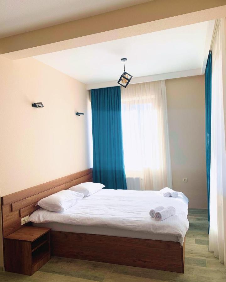 Hotel Axien Kazbegi Экстерьер фото